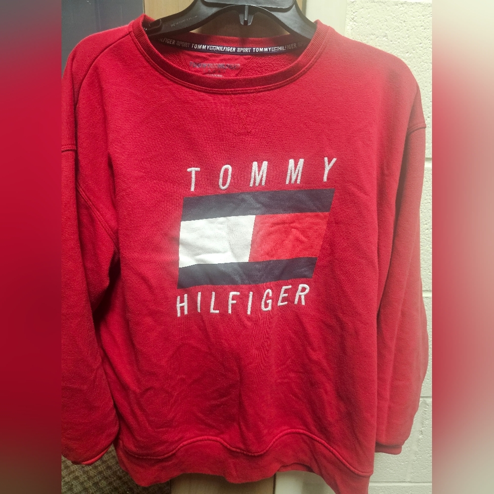 Tommy Hilfiger Red Sweatshirt